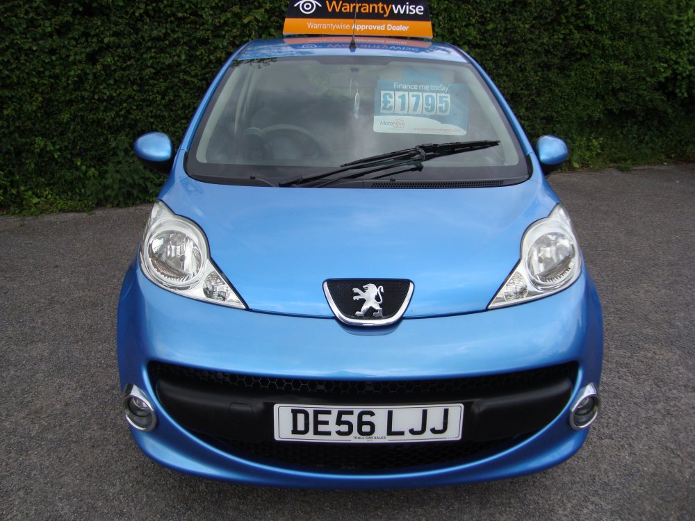 Peugeot 107 URBAN 1.0 3 DOOR