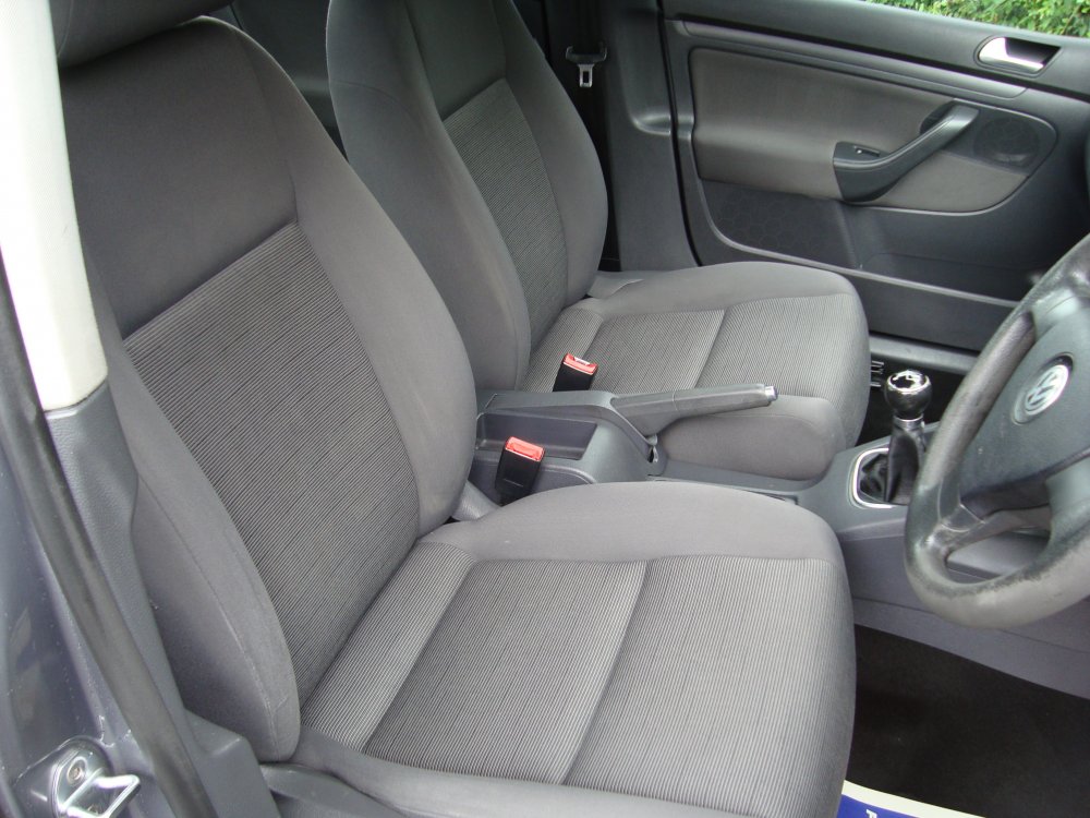 Volkswagen GOLF 1.4 S (80) 5 DOOR