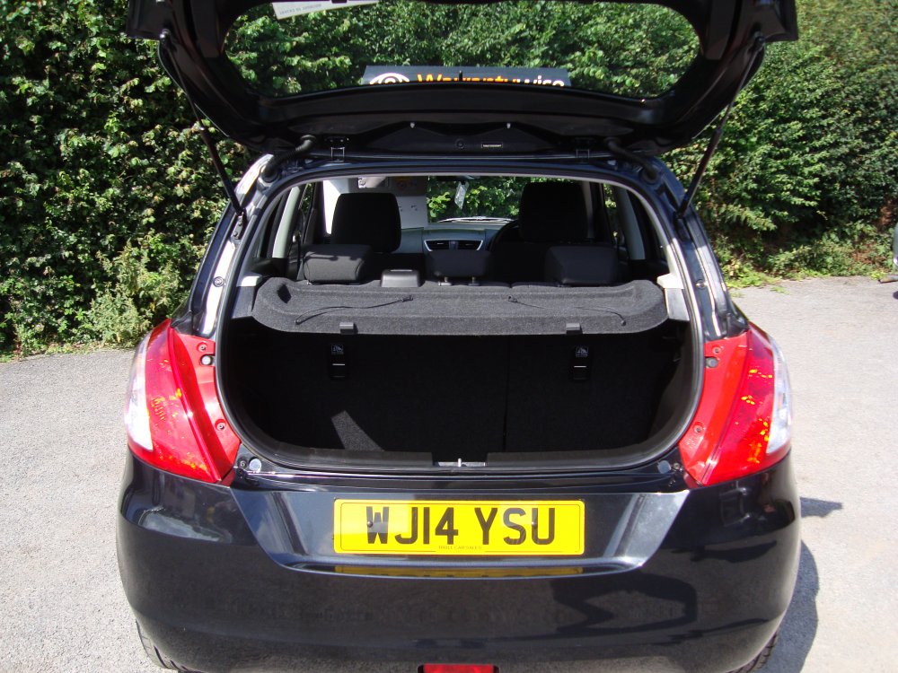 Suzuki SWIFT SZ3  1.2  5 DOOR