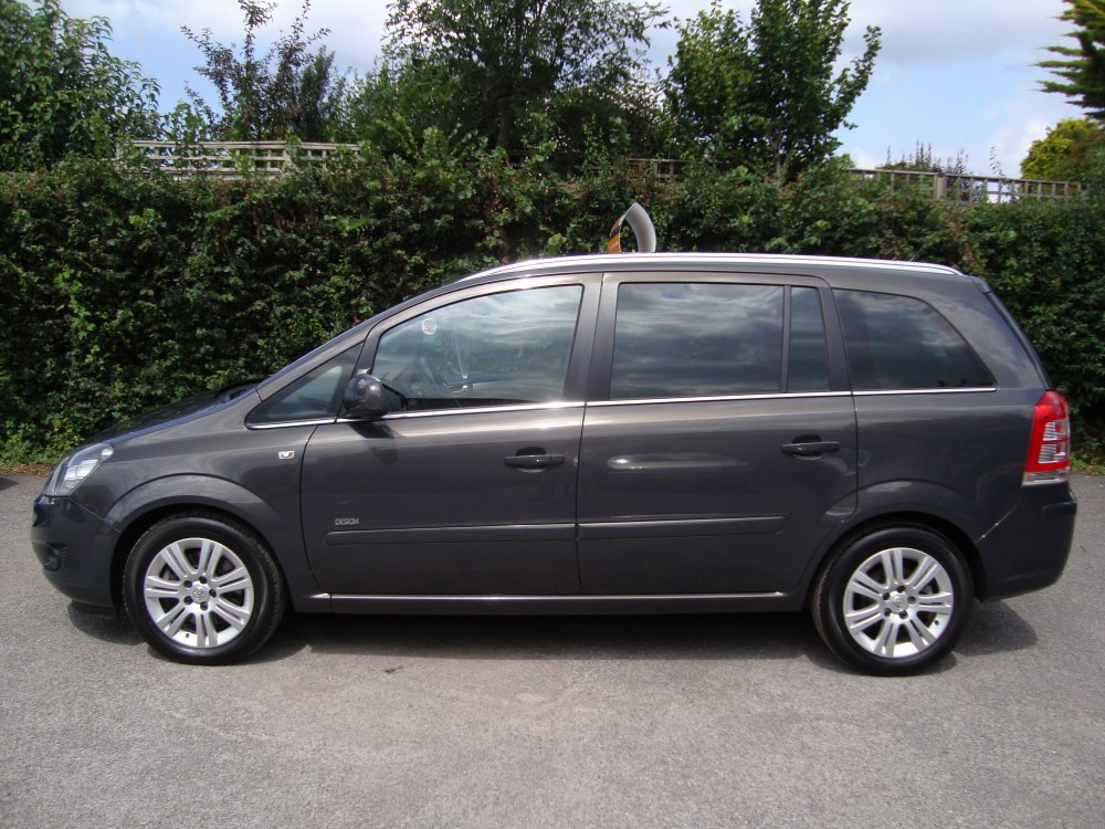 Vauxhall ZAFIRA DESIGN 1.7 CDTI E-FLEX MPV