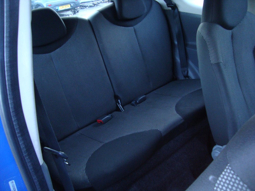 Toyota AYGO BLUE 1.0  3 DOOR