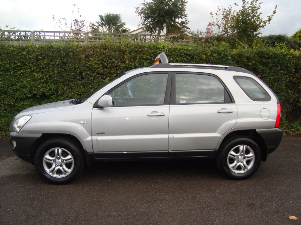 Kia SPORTAGE XE 2.0 5 DOOR