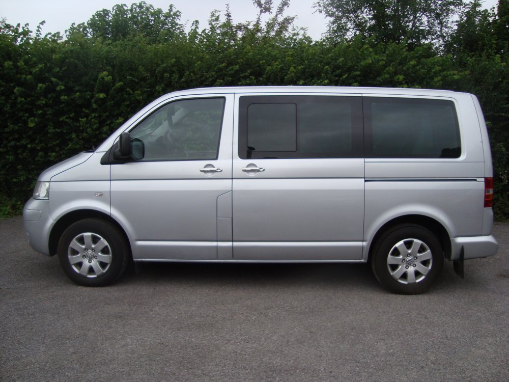 Volkswagen TRANSPORTER SHUTTLE SE 130 SWB