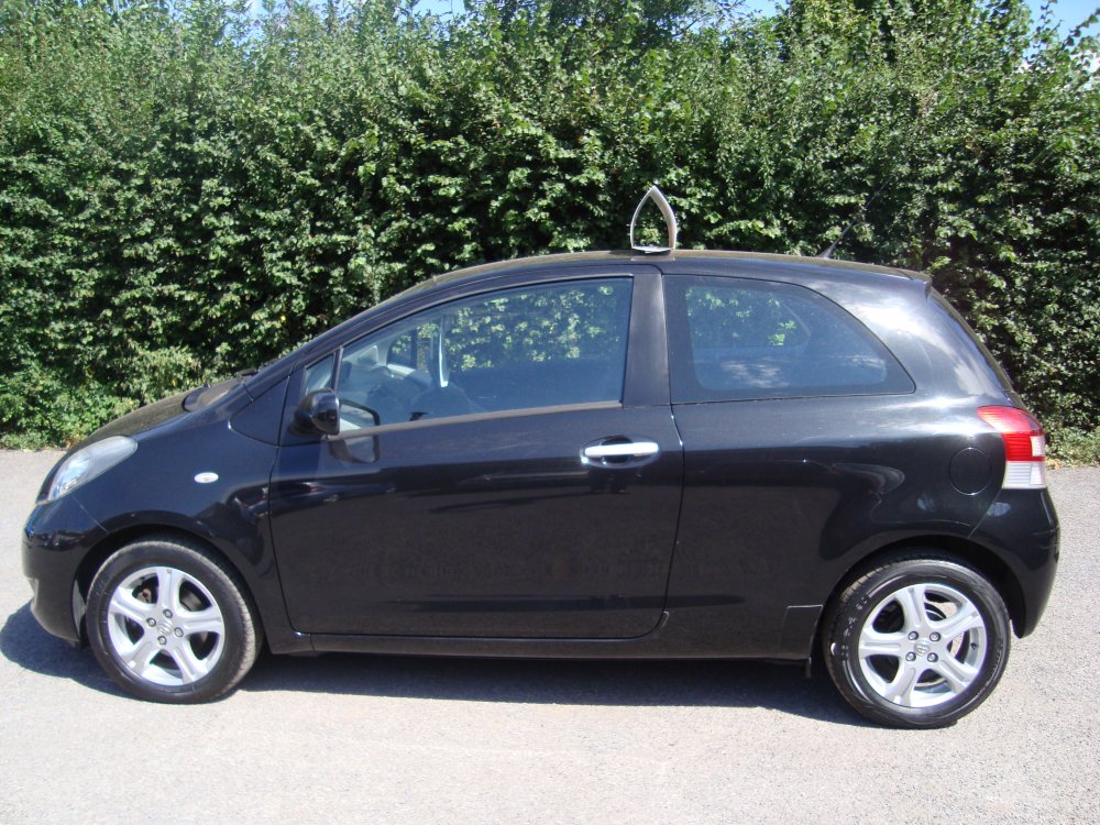 Toyota YARIS TR 1.3 3 DOOR