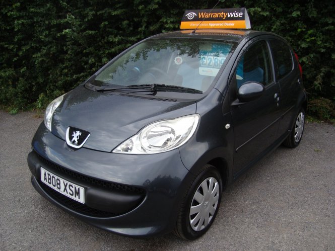 Peugeot 107 URBAN MOVE 1.0 5 DOOR