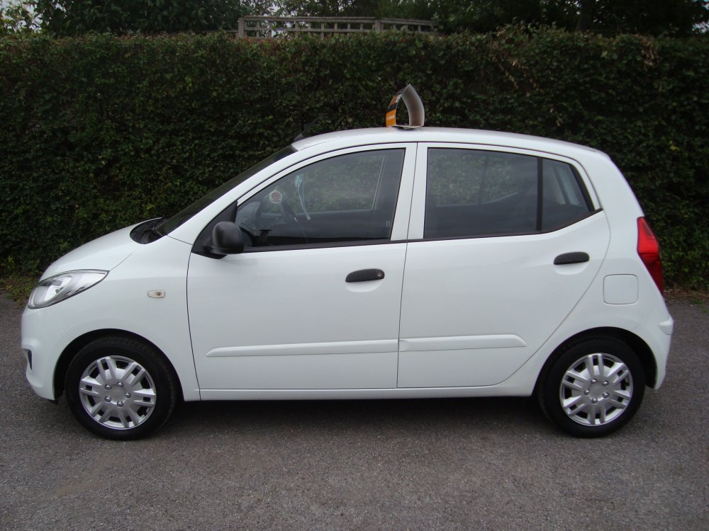 Hyundai i 10 CLASSIC 1.2  5 DOOR