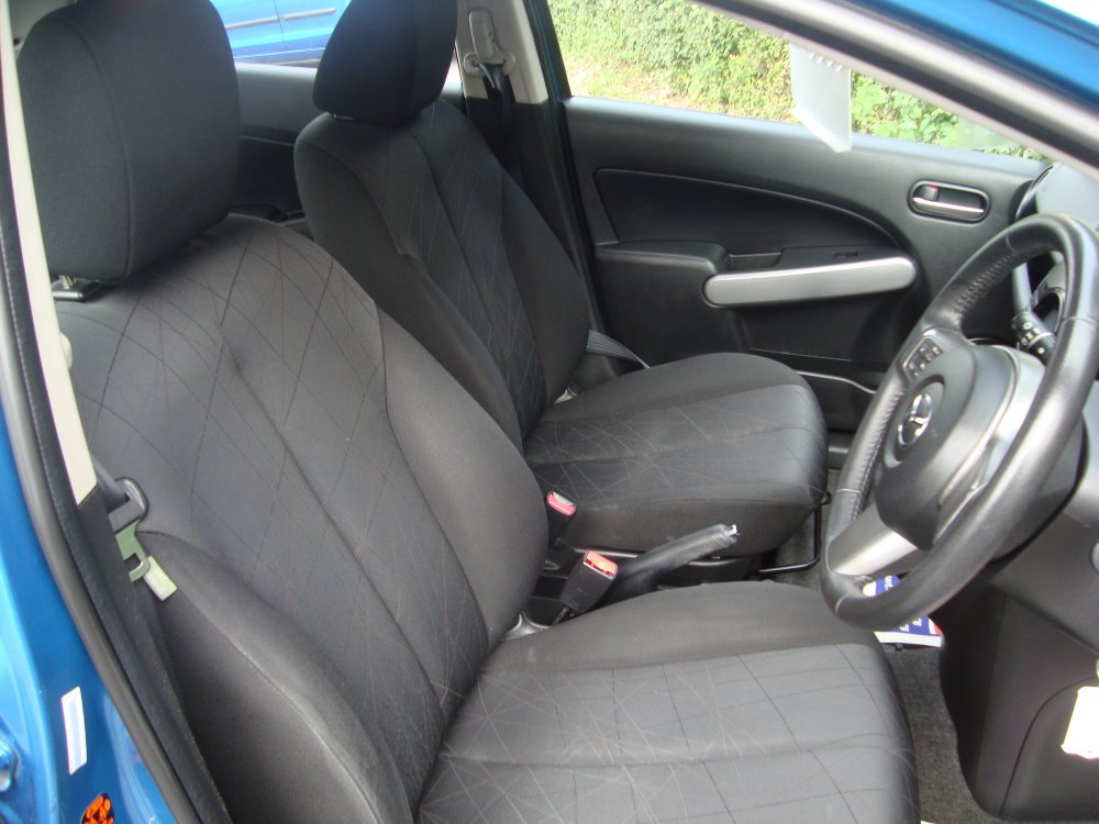 Mazda 2 TAMURA 1.3  5 DOOR