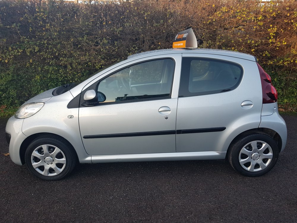 Peugeot 107 ACTIVE 1.0  5 DOOR