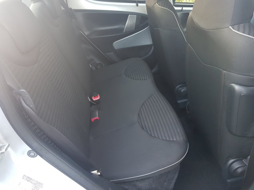 Peugeot 107 ACTIVE 1.0  5 DOOR