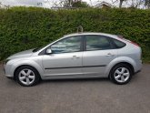 Ford FOCUS ZETEC CLIMATE 1.6  5 DOOR