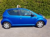 Toyota AYGO BLUE 1.0  5 DOOR