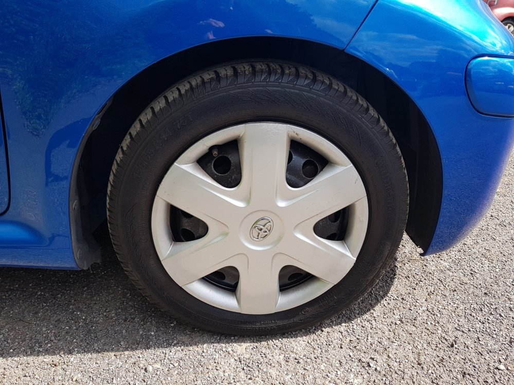 Toyota AYGO BLUE 1.0  5 DOOR