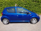 Toyota AYGO BLUE 1.0  5 DOOR