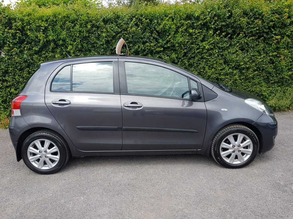 Toyota YARIS TR 1.3 5 DOOR