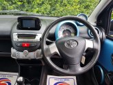 Toyota AYGO MOVE WITH STYLE 1.0  5 DOOR