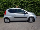 Peugeot 107 URBAN 1.0 5 DOOR