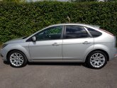 Ford FOCUS ZETEC (125) 1.8  5 DOOR