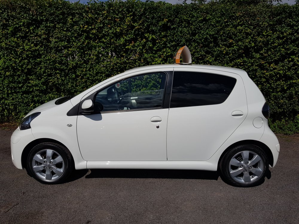 Toyota AYGO FIRE 1.0  5 DOOR