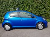 Toyota AYGO BLUE 1.0  5 DOOR