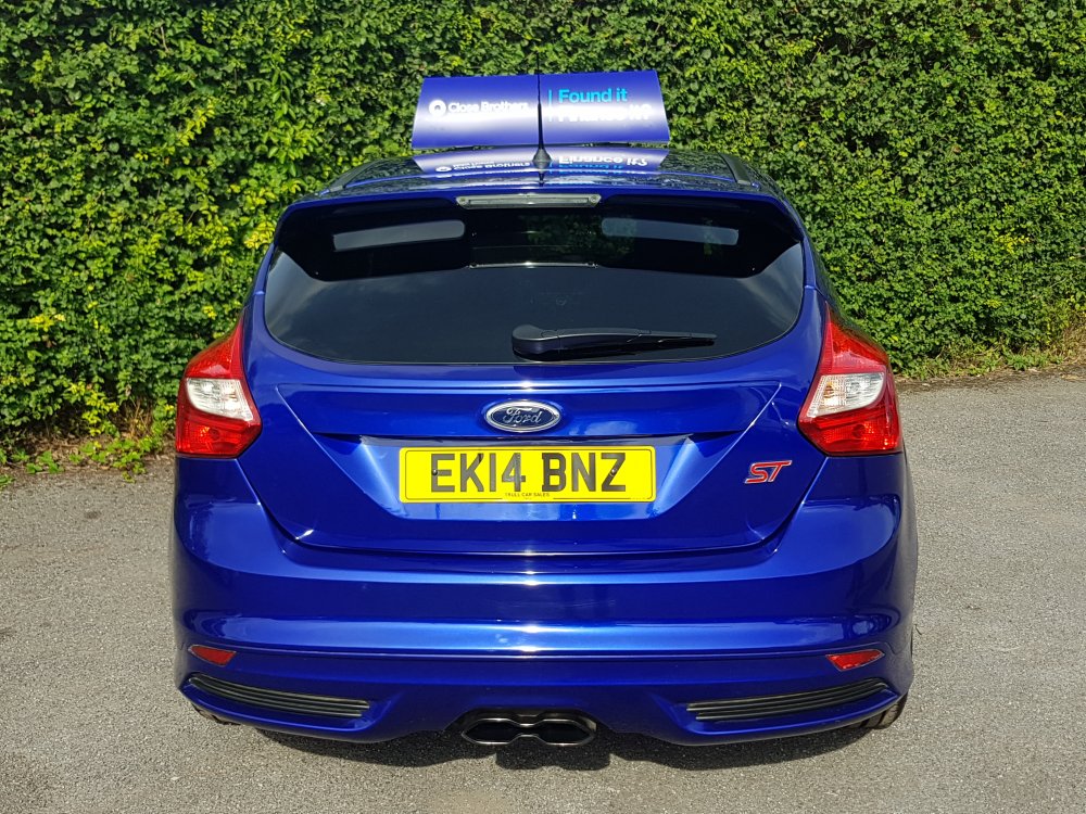 Ford FOCUS ST-2 TURBO 2.0  5 DOOR