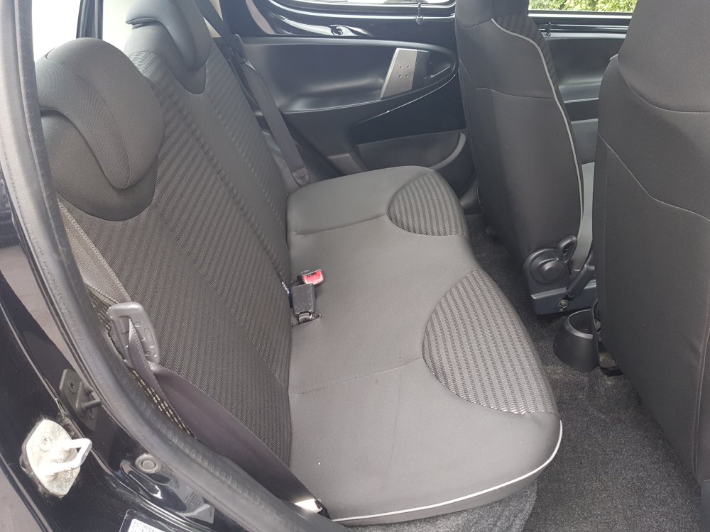 Peugeot 107 ACTIVE 1.0 5 DOOR