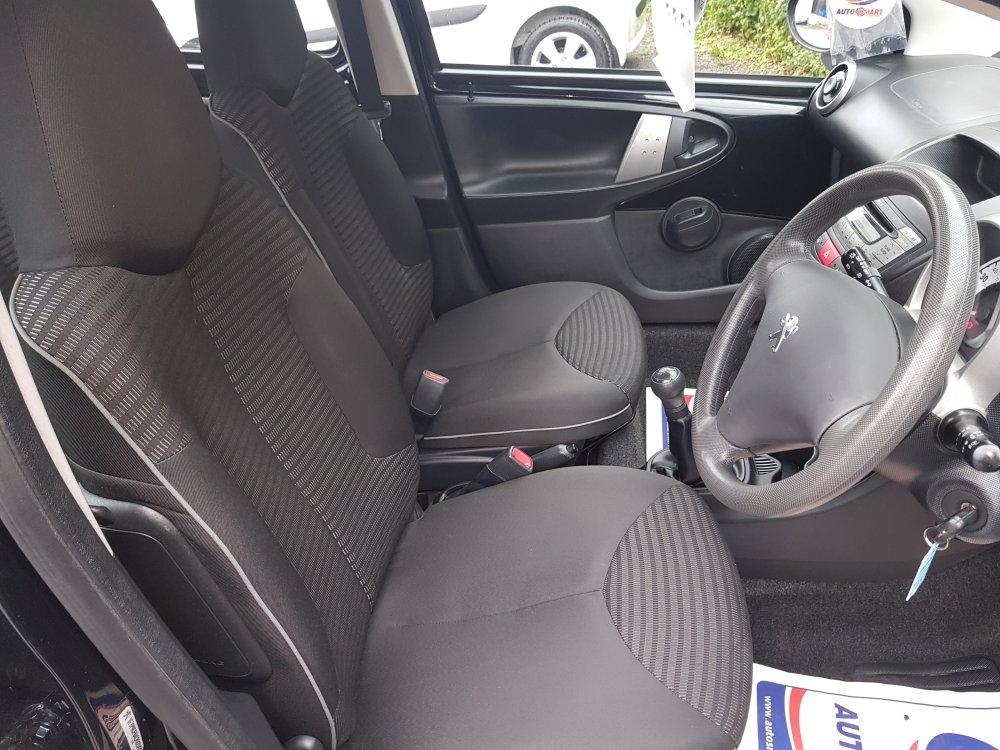 Peugeot 107 ACTIVE 1.0 5 DOOR