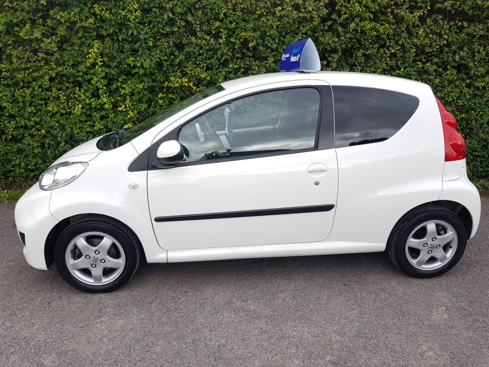 Peugeot 107 SPORTIUM 1.0 3 DOOR