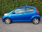 Peugeot 107 VERVE 1.0 5 DOOR