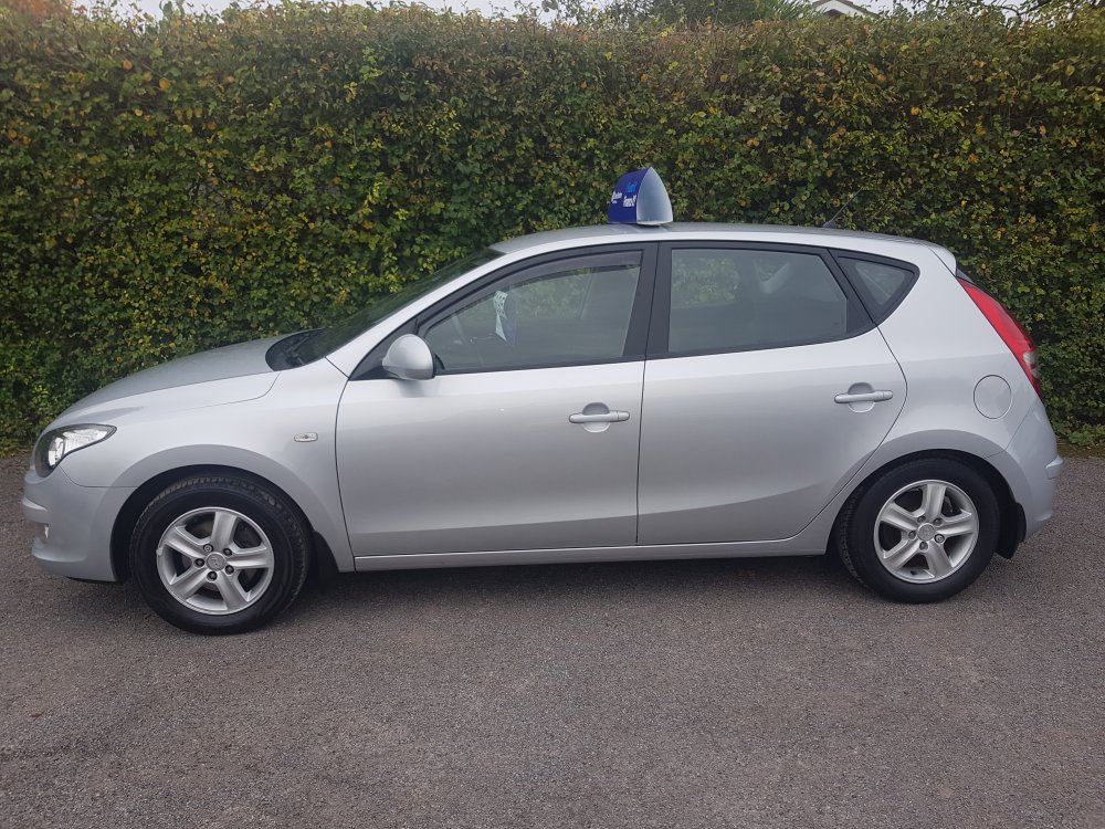 Hyundai I30  COMFORT 1.4  5 DOOR