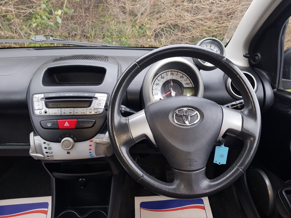 Toyota AYGO FIRE 1.0  5 DOOR