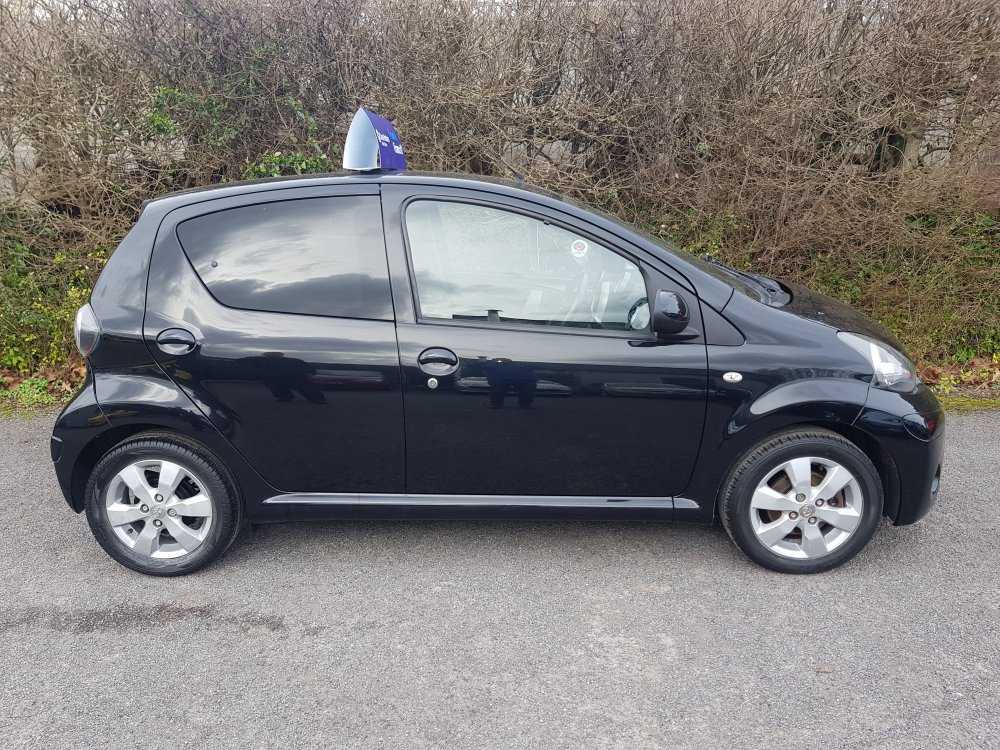 Toyota AYGO FIRE 1.0  5 DOOR