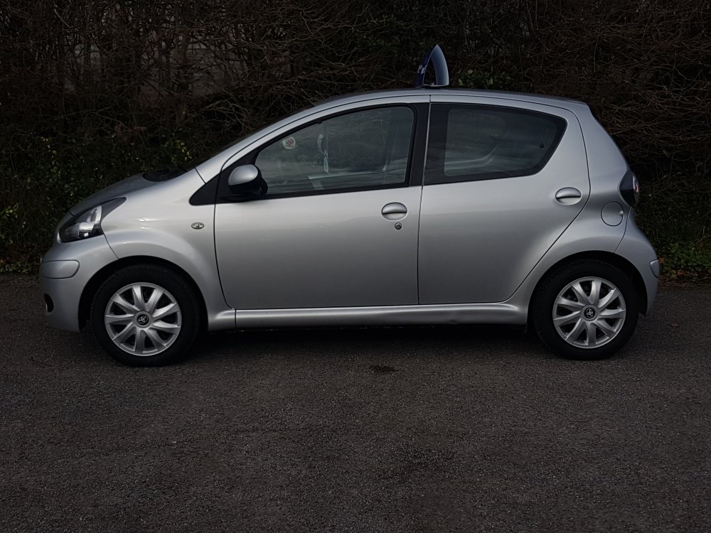 Toyota AYGO ICE 1.0  5 DOOR