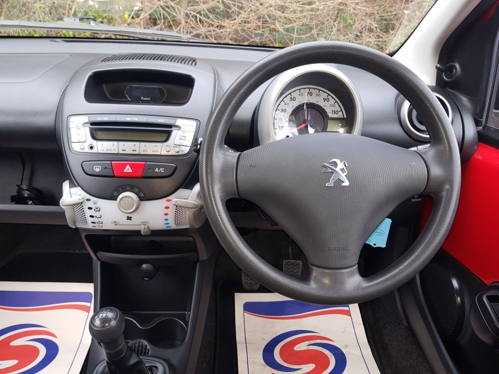 Peugeot 107 ACTIVE 1.0 5 DOOR