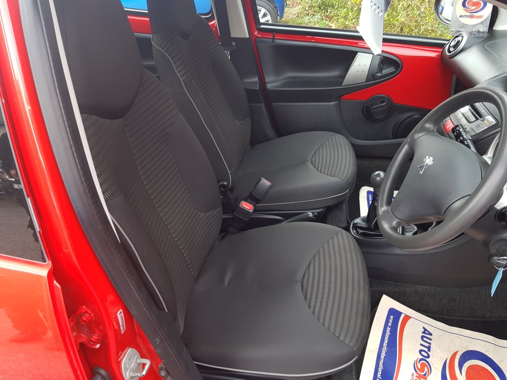 Peugeot 107 ACTIVE 1.0 5 DOOR