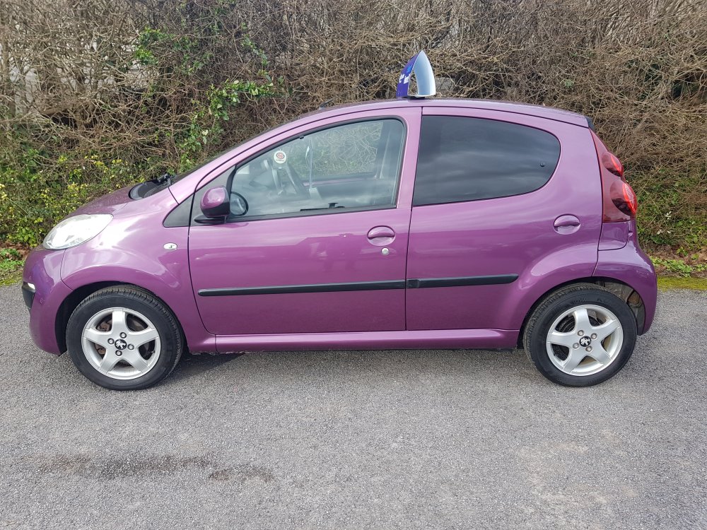 Peugeot 107 ALLURE 1.0  5 DOOR