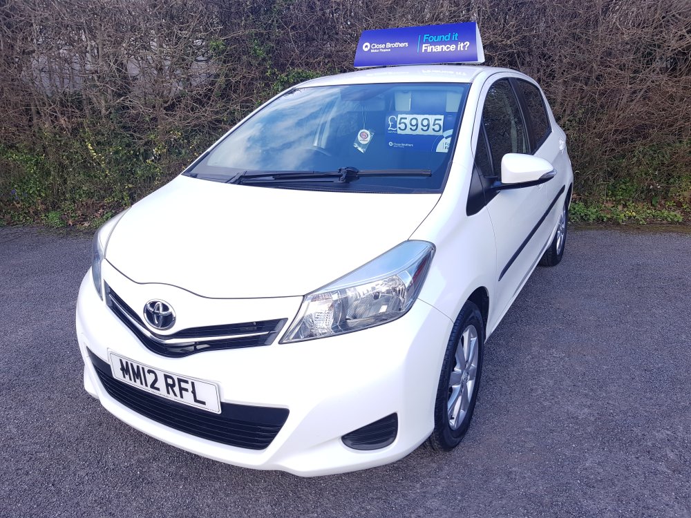 Toyota YARIS TR 1.3 5 DOOR