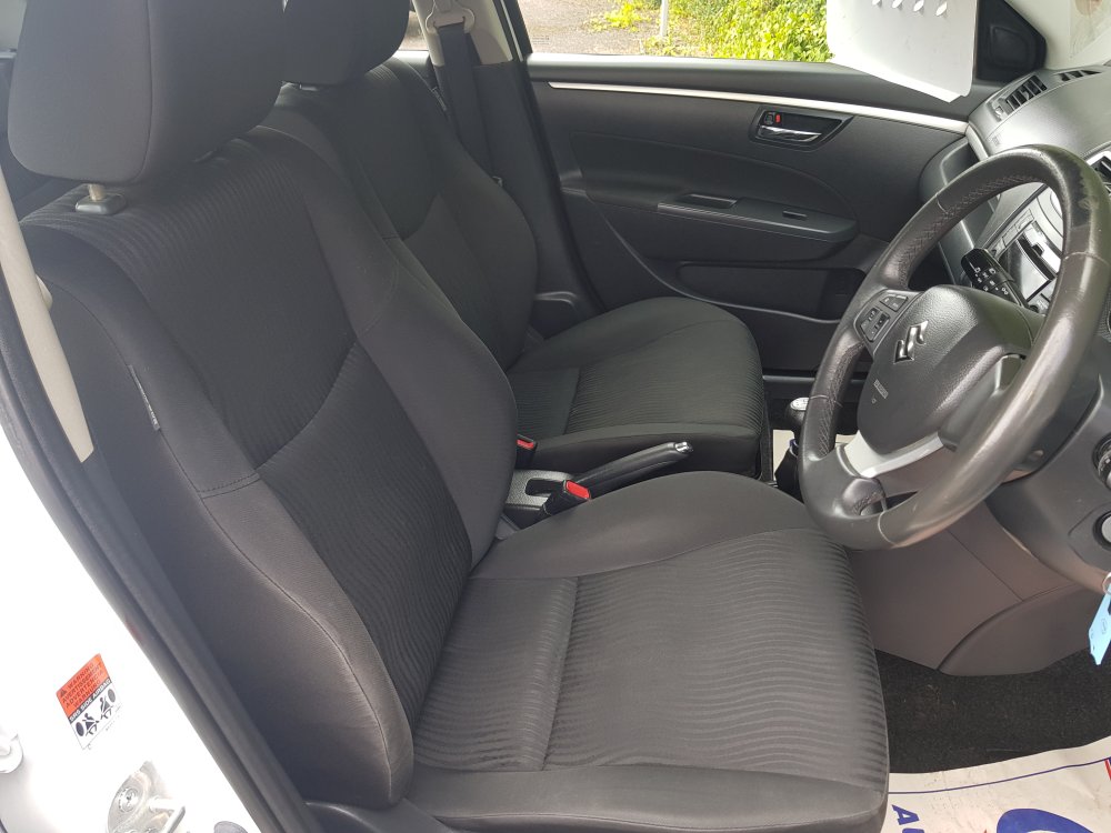 Suzuki SWIFT SZ2 1.2  5 DOOR