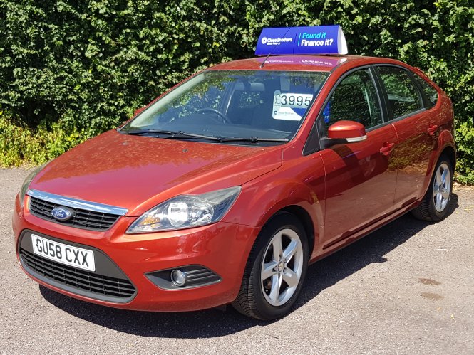 Ford FOCUS ZETEC (100) 1.6 5 DOOR