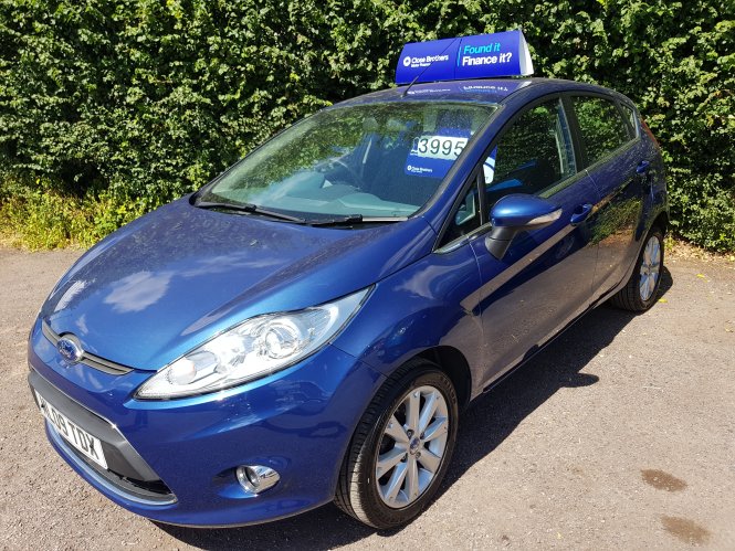 Ford FIESTA ZETEC (96) 1.4  5 DOOR