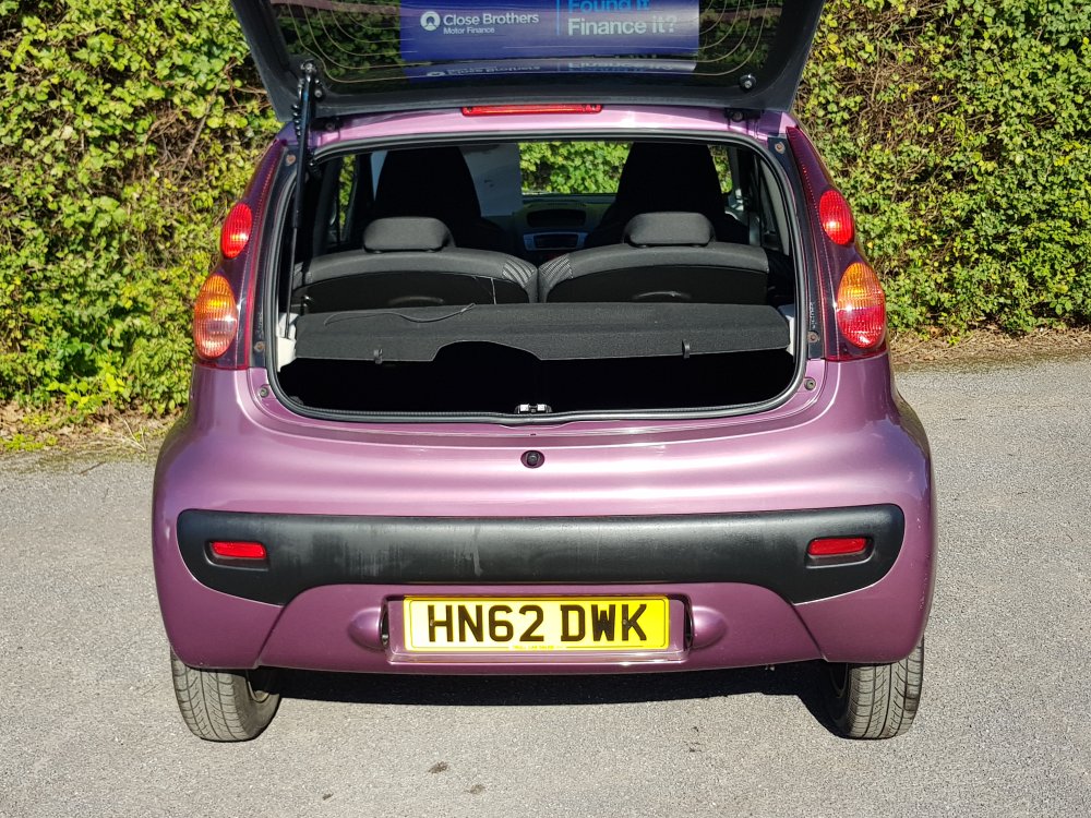 Peugeot 107 ALLURE 1.0  5 DOOR