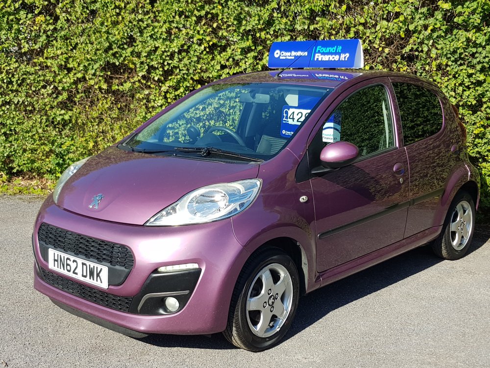 Peugeot 107 ALLURE 1.0  5 DOOR