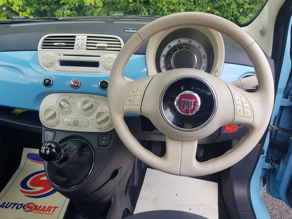 Fiat 500 LOUNGE 1.2  3 DOOR