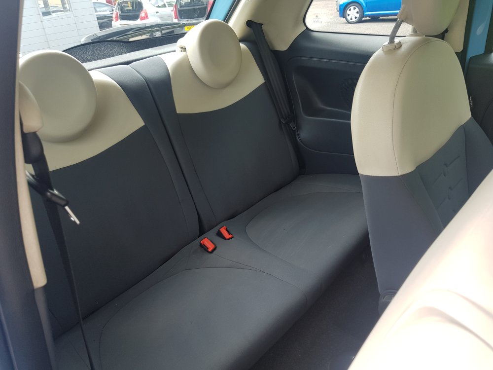 Fiat 500 LOUNGE 1.2  3 DOOR