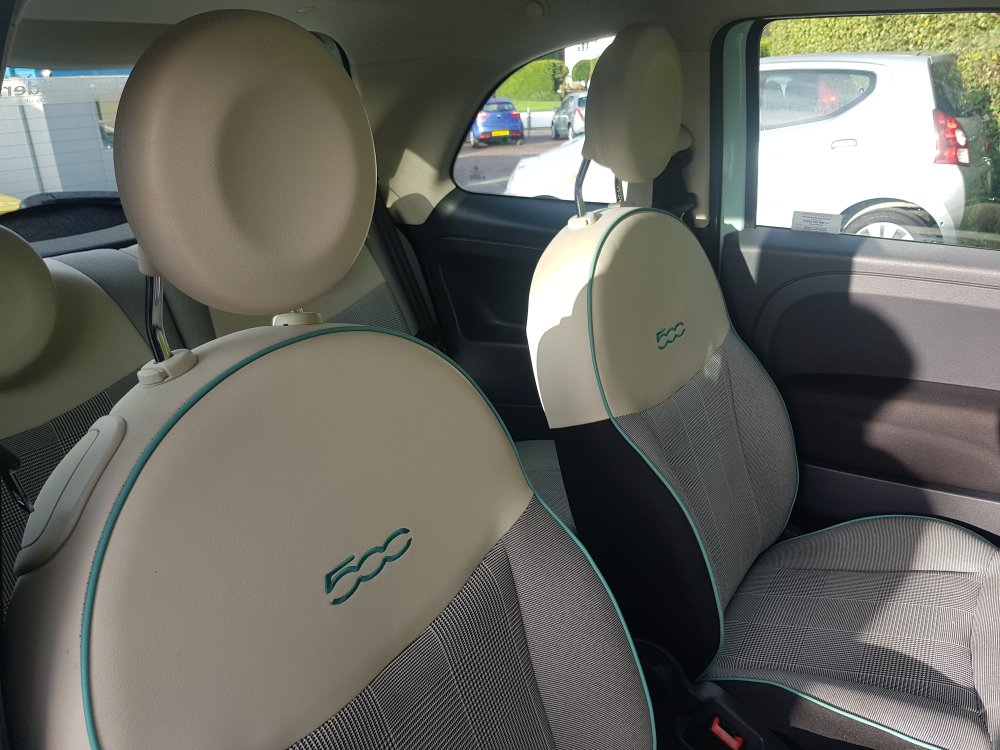 Fiat 500 LOUNGE 1.2  3 DOOR