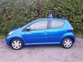 Toyota AYGO BLUE 1.0 5 DOOR