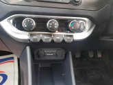 Kia RIO 2   1.2  5 DOOR