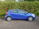 Kia RIO 2   1.2  5 DOOR