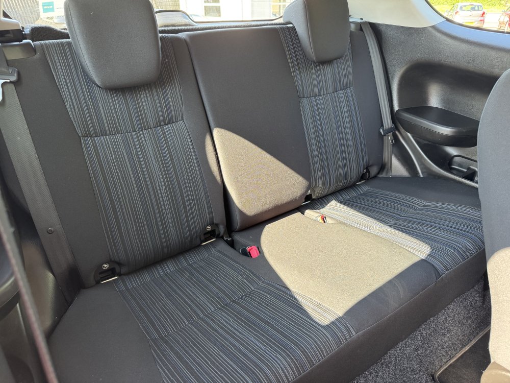 Suzuki SWIFT SZ3 1.2 3 DOOR