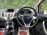 Ford FIESTA ZETEC 1.25  5 DOOR