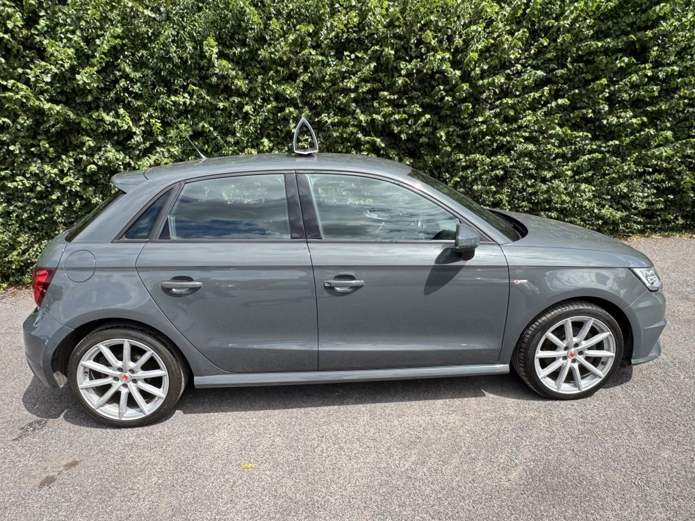 Audi A1 1.4 S-LINE TFSI 5 DOOR